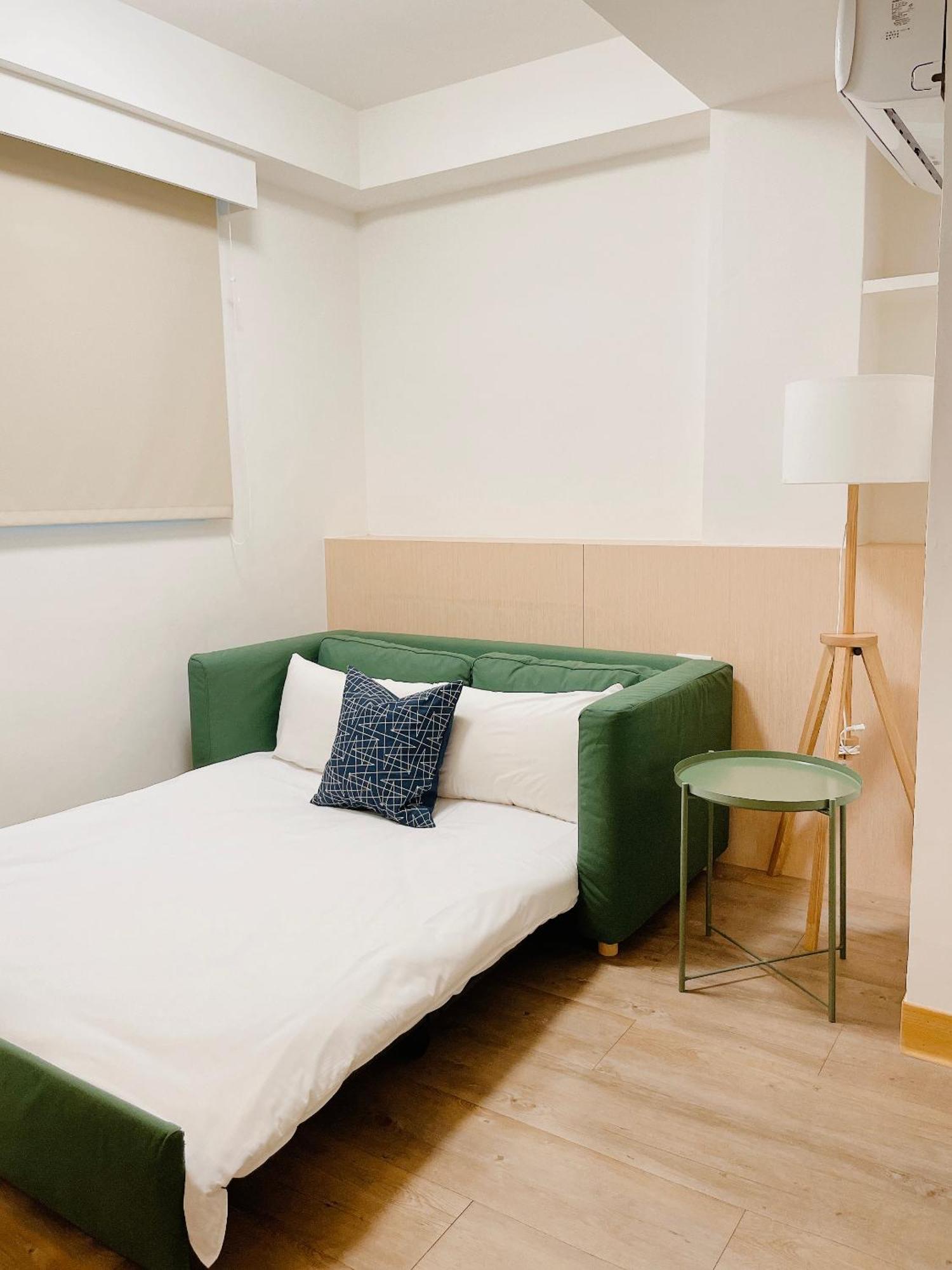 Hotel Huru House Taichung Exteriör bild